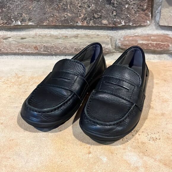Geox Respira Black Leather Penny Loafer